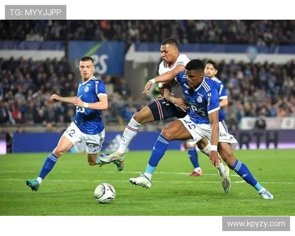 雷恩俱乐部百年传承与法甲赛场崛起之路全景解析青训战略与欧洲征程